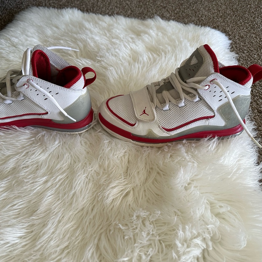 Jordan size 5Y